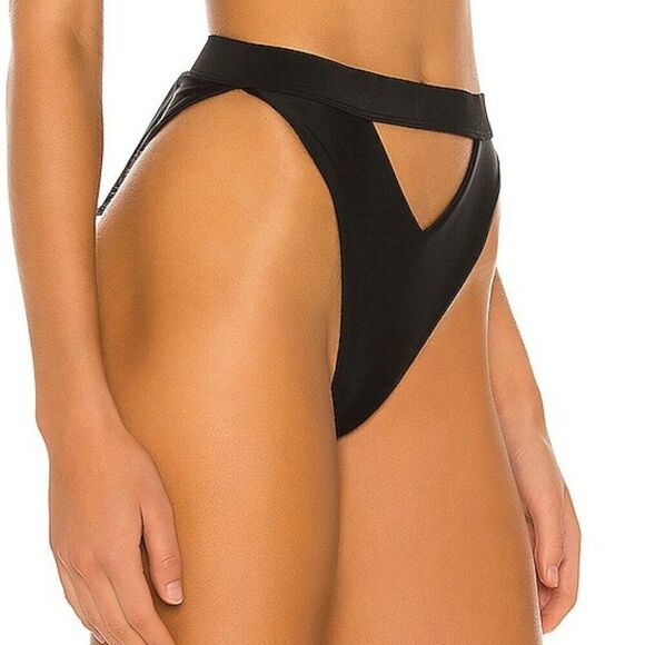 Revolve NBD Quinn bottom swim XL - Picture 1 of 8